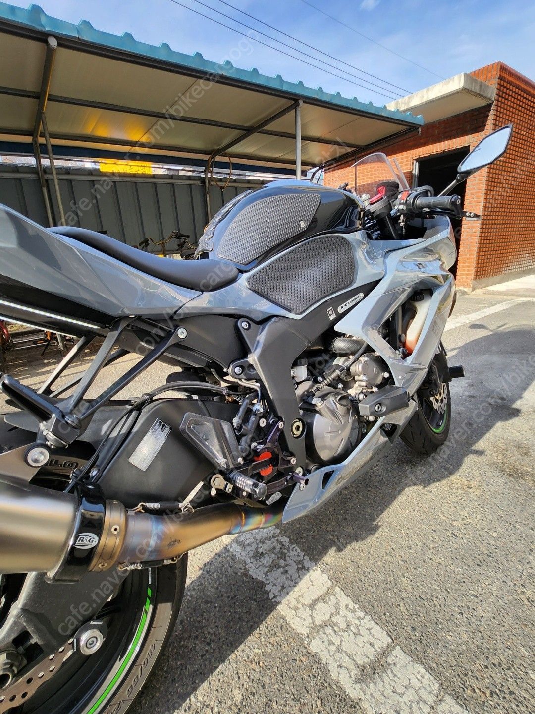 가와사키 닌자 ZX-6R 13