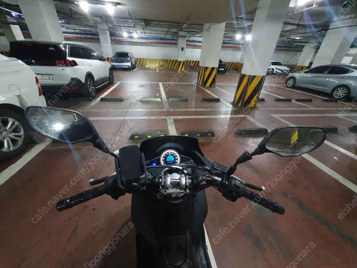 혼다 PCX 125 6