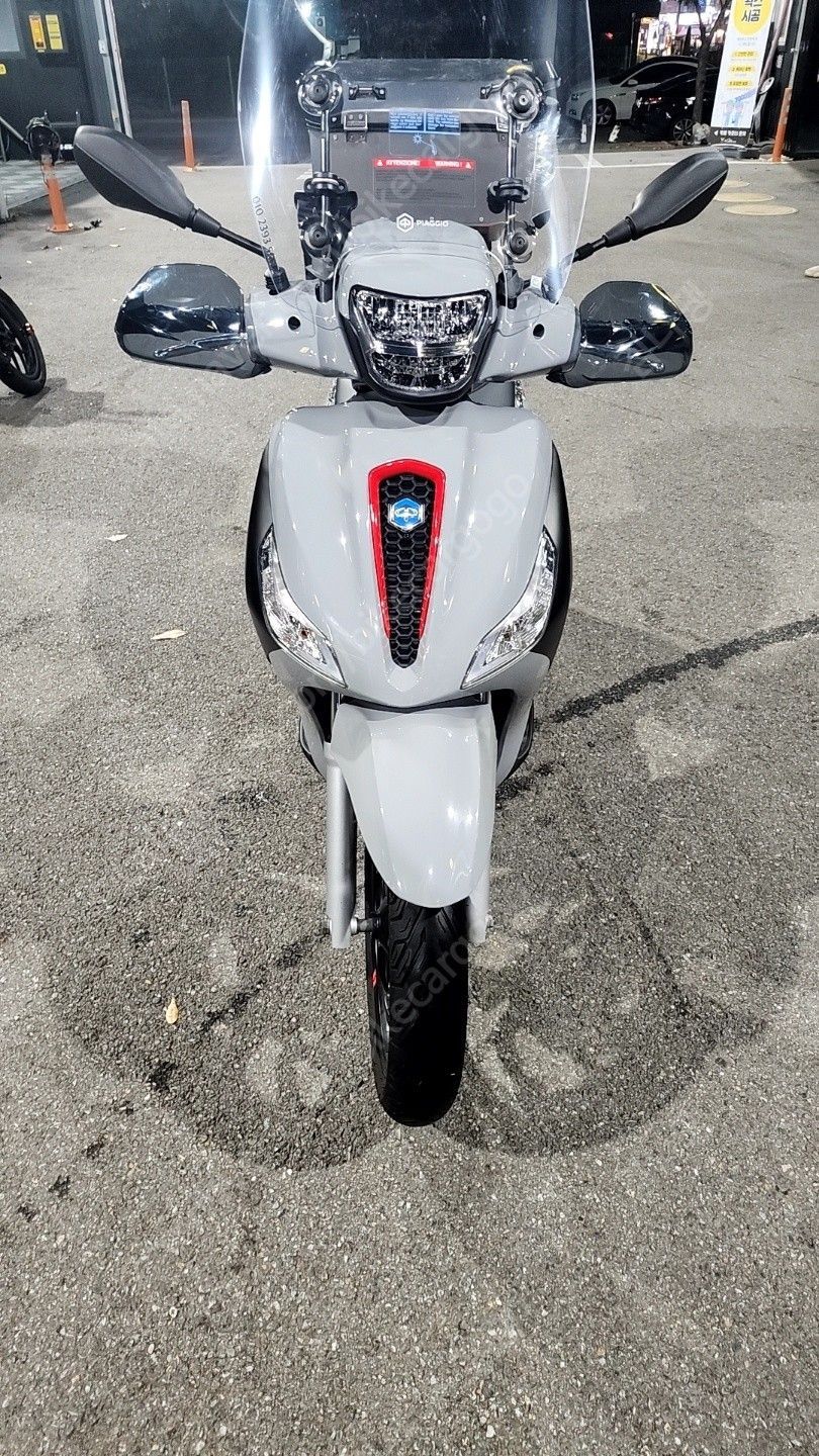 피아지오 메들리 125 S main