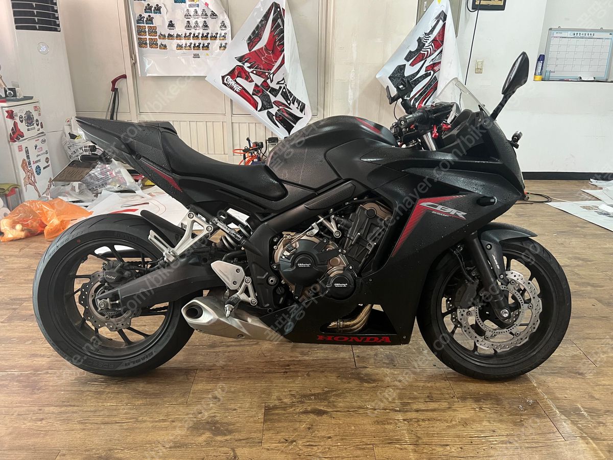 혼다 CBR 650 F 4