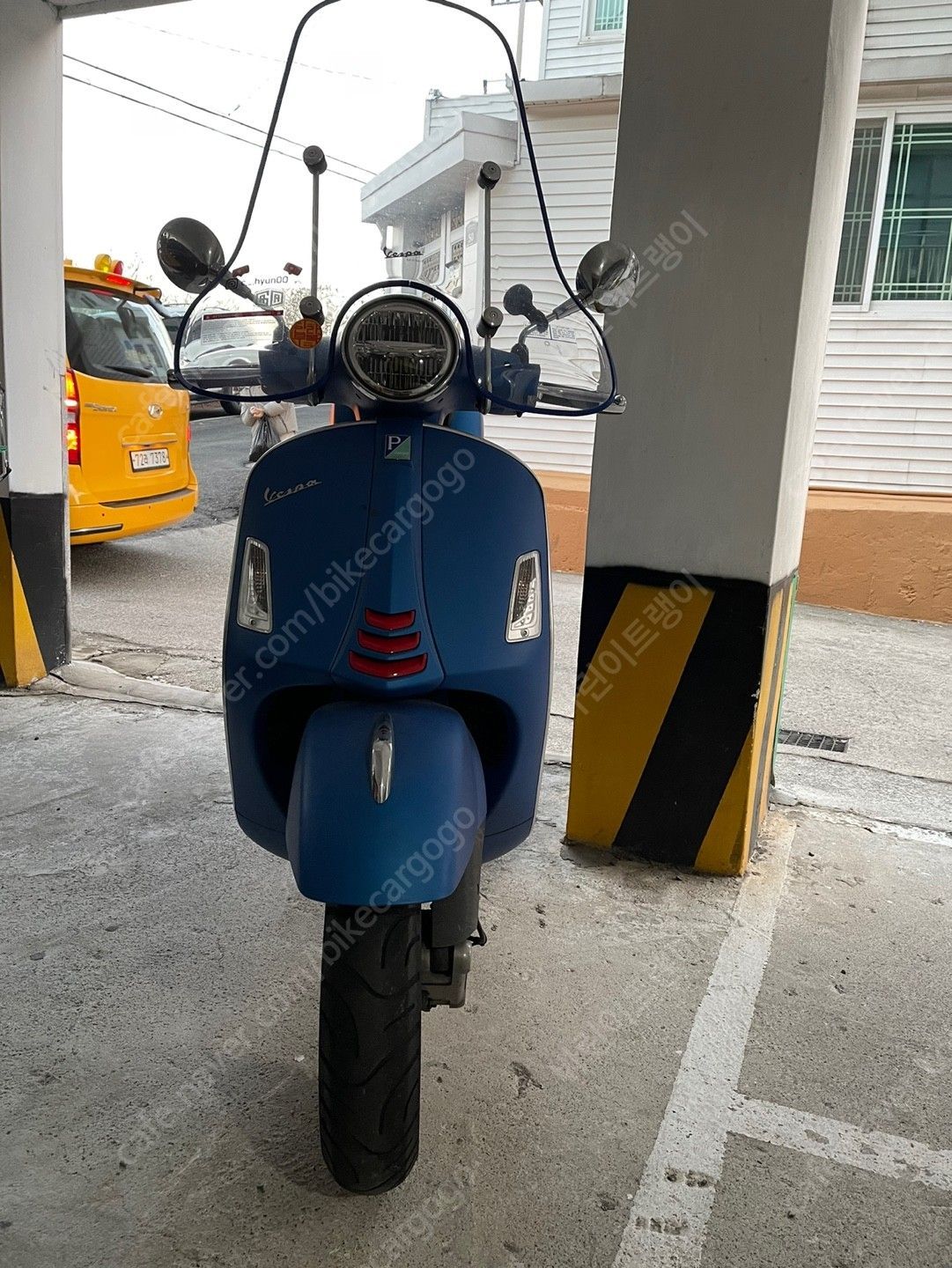 베스파 GTS 300 슈퍼스포츠 6
