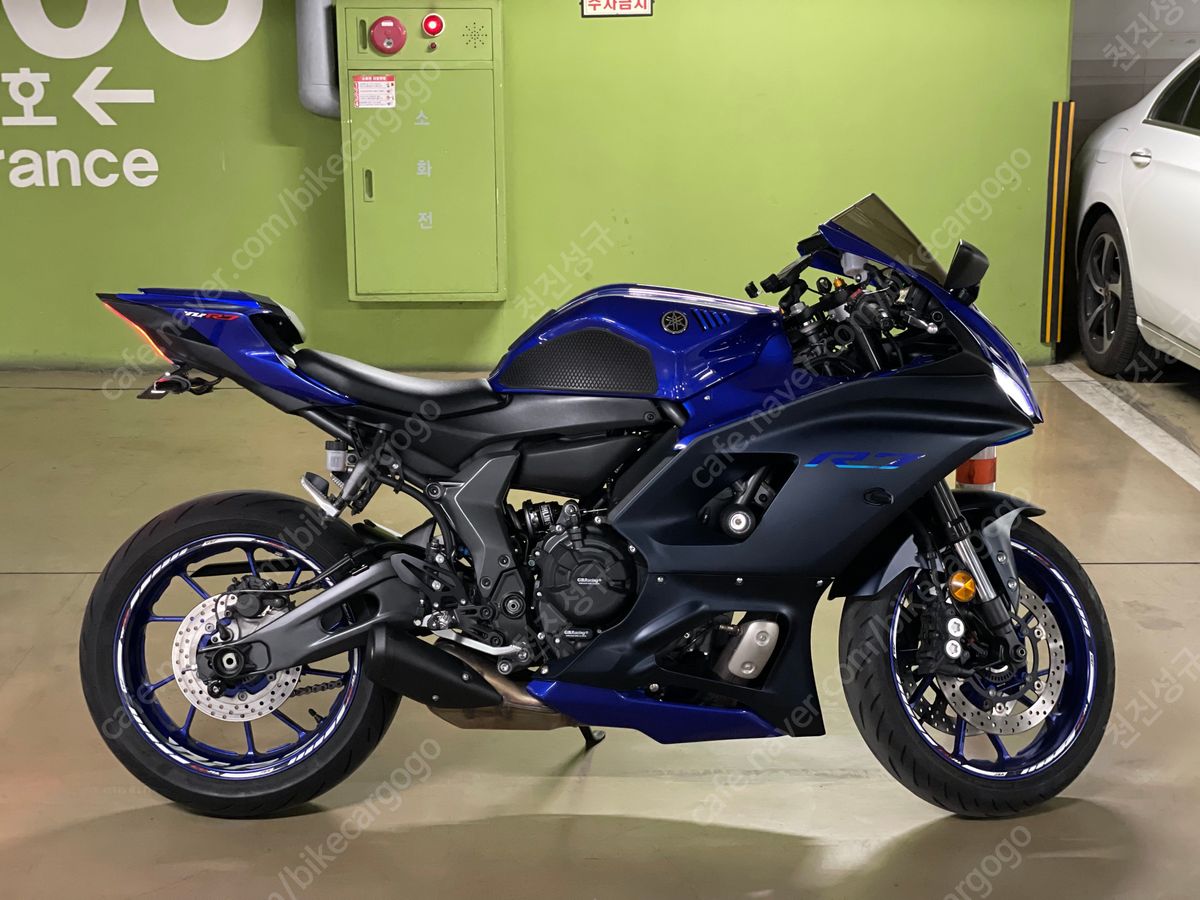 야마하 YZF R7 main