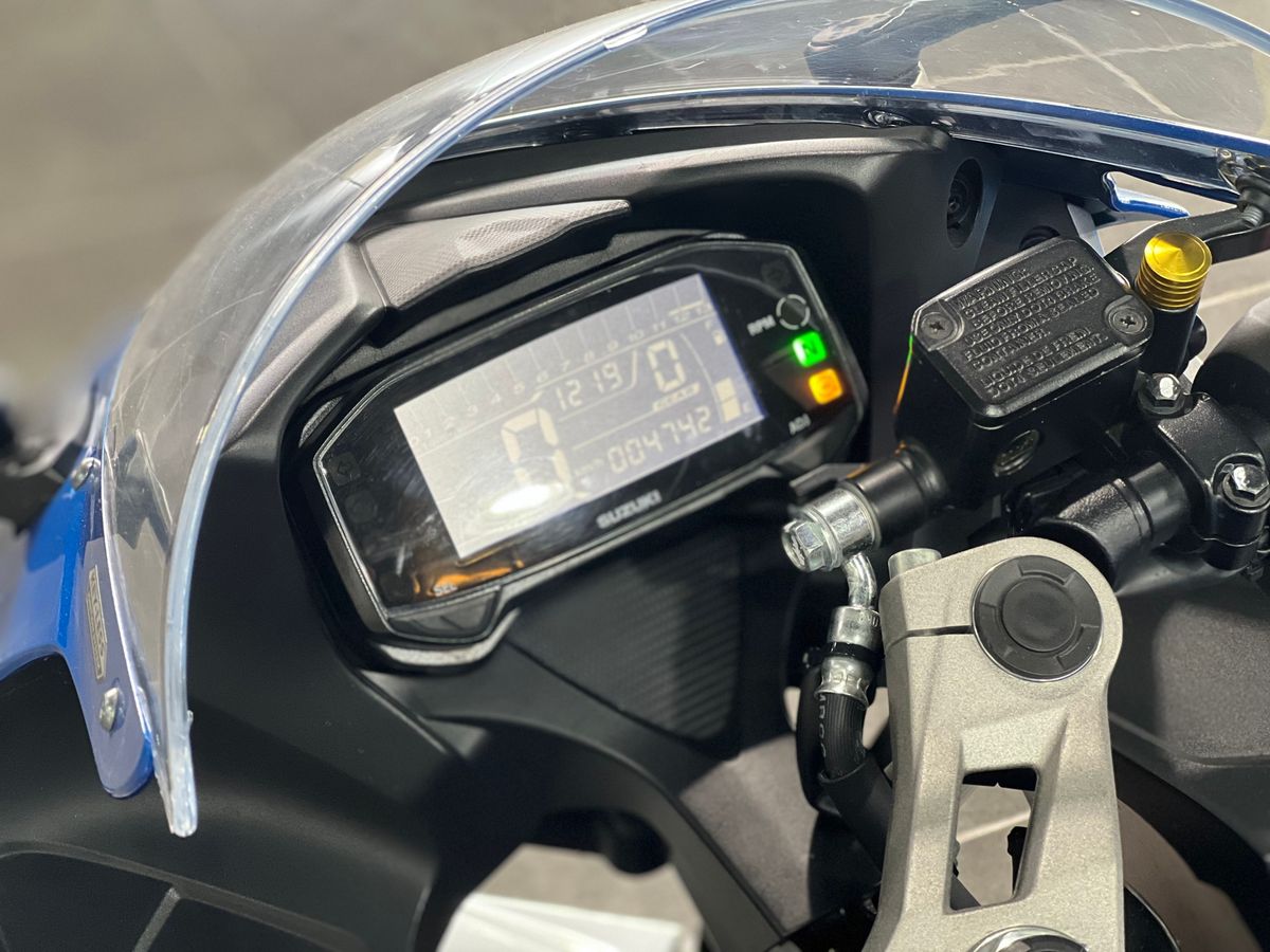 스즈키 GSX R 125 ABS 4