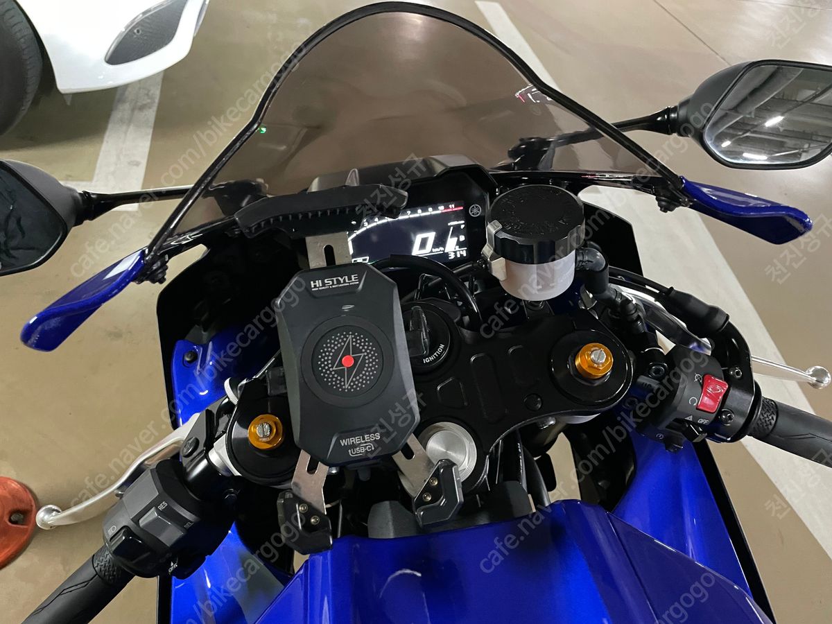 야마하 YZF R7 4