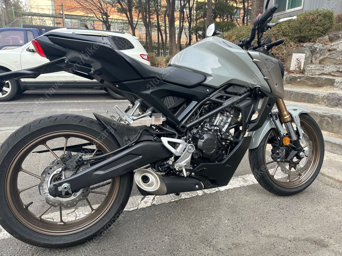 혼다 CB 125 R 9