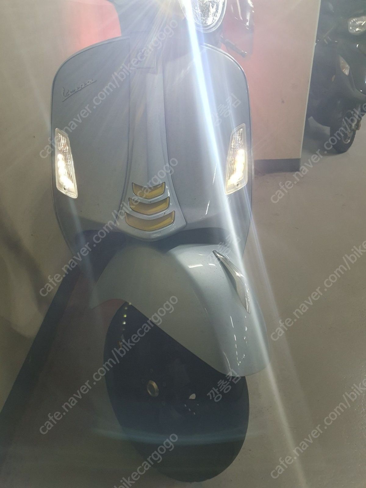 베스파 GTS 300 슈퍼테크 8