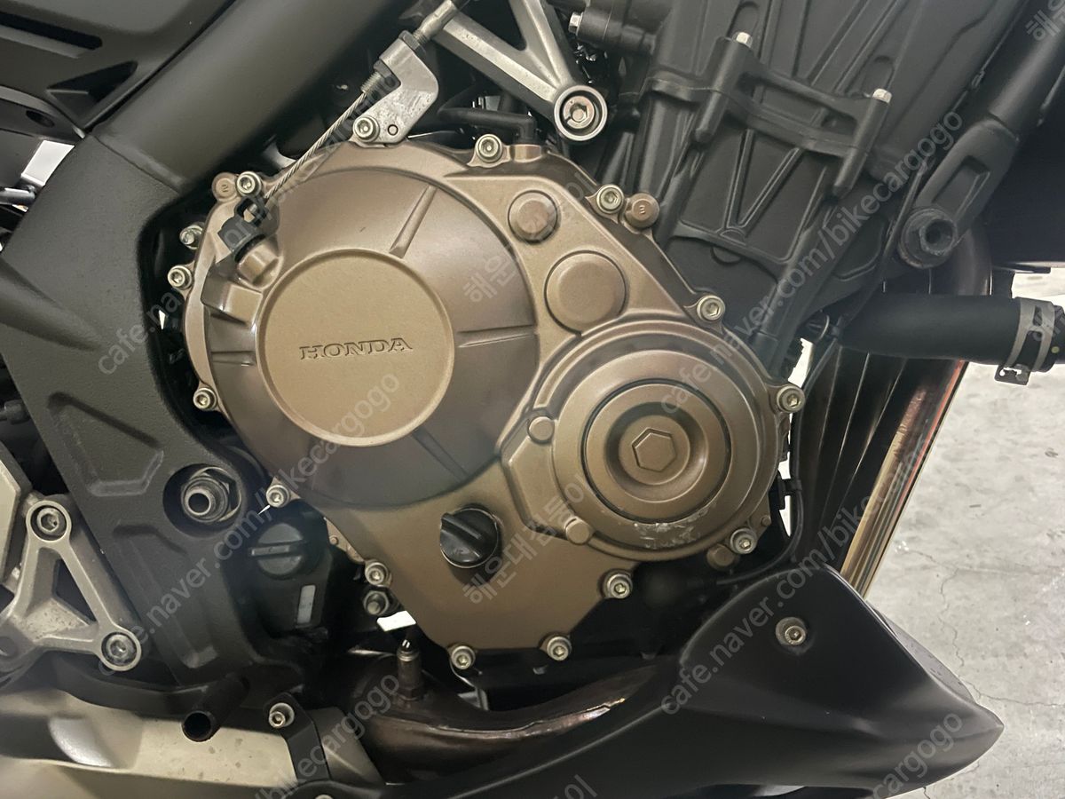 혼다 CB 650 F 9
