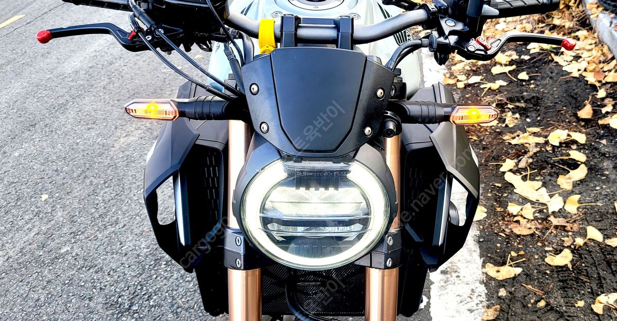 혼다 CB 650 R more