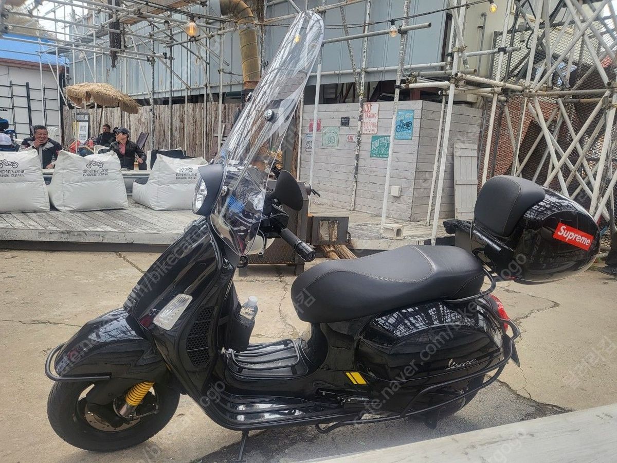 베스파 GTS 300 슈퍼테크 more