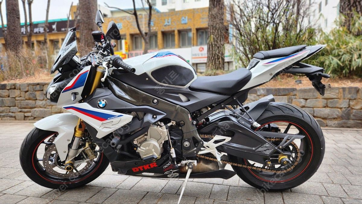 BMW S 1000 R thumb 2