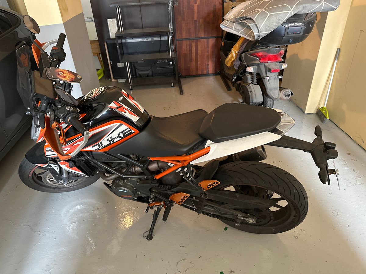 KTM 125 듀크 thumb 2