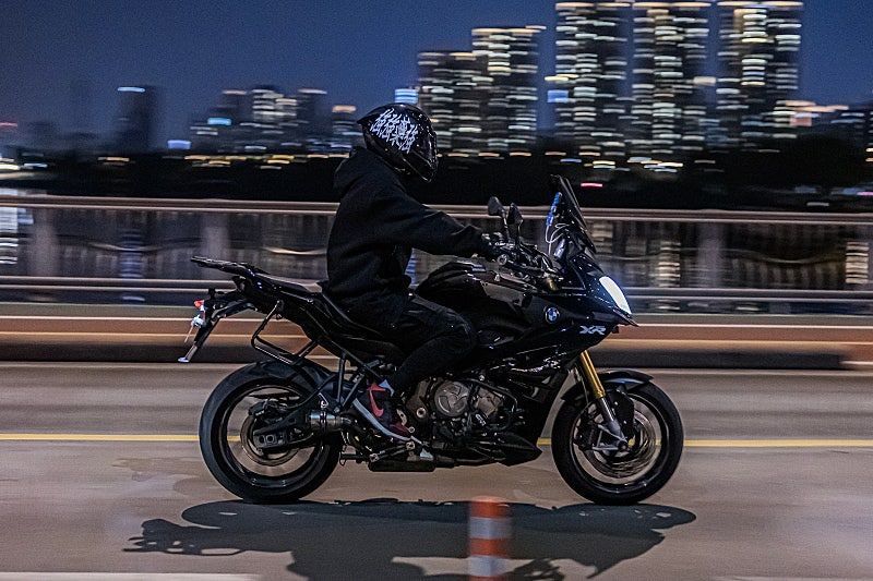 BMW S 1000 XR more