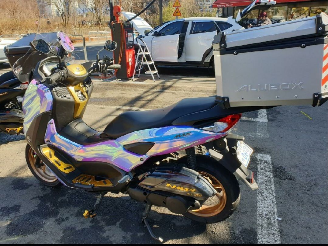 야마하 NMAX 125 4