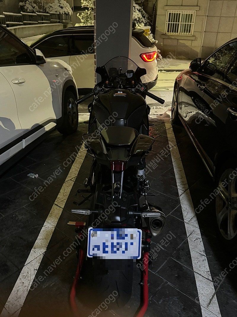 야마하 YZF R7 7