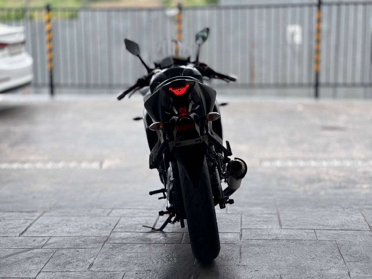 야마하 YZF R3 4