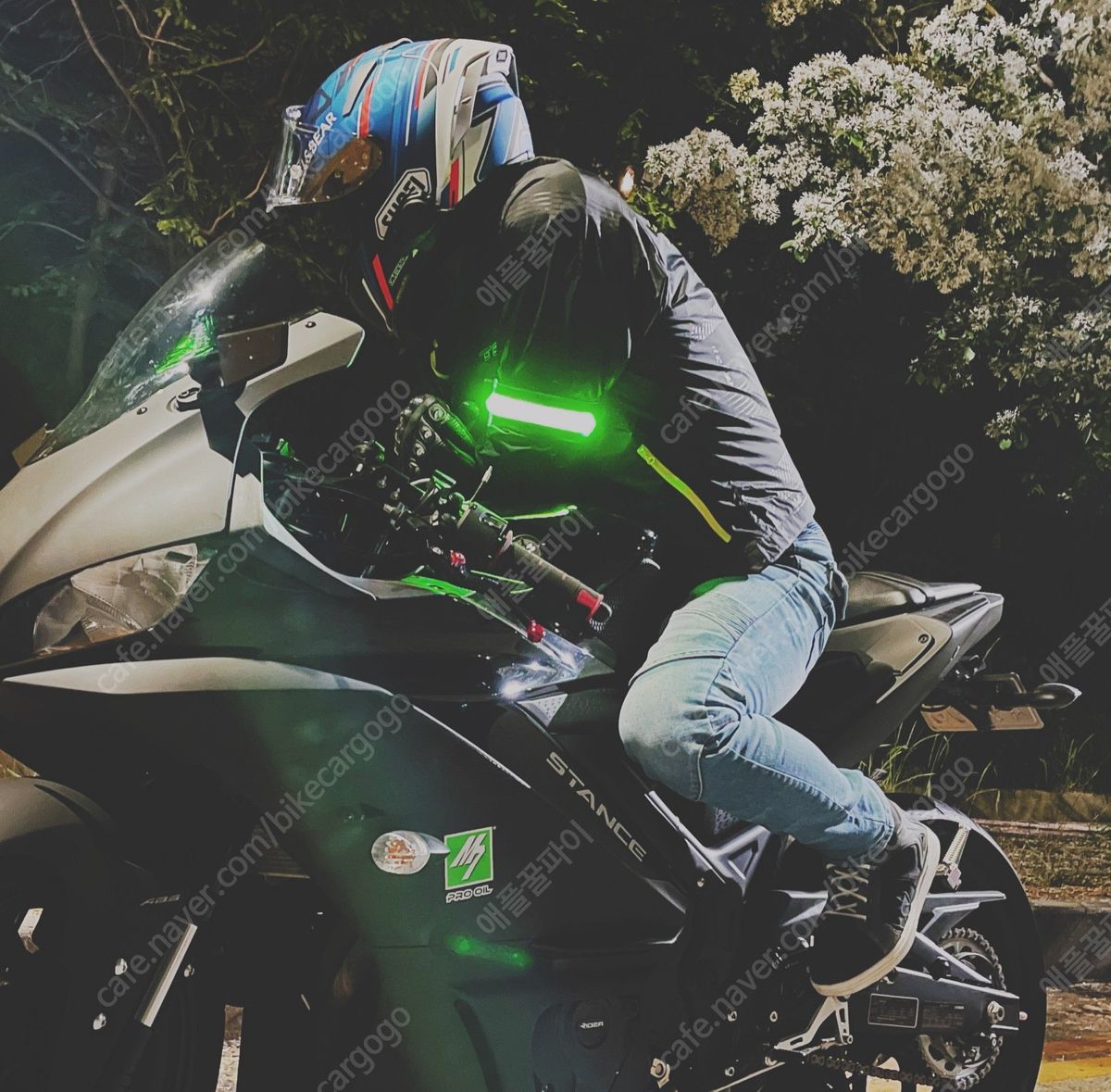 야마하 YZF R3 thumb 2