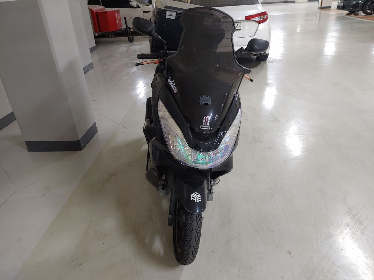 혼다 PCX 125 more