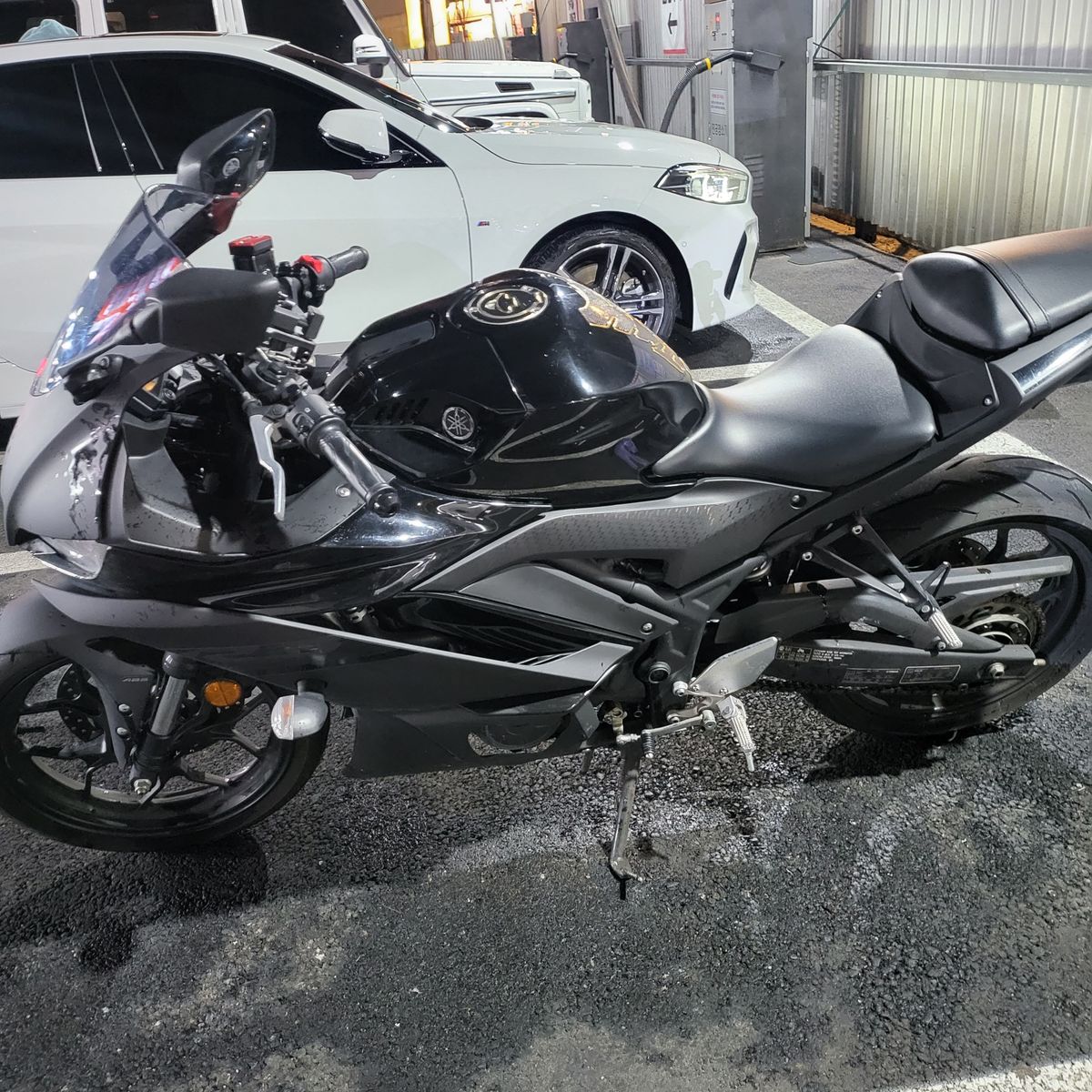 야마하 YZF R3 thumb 2