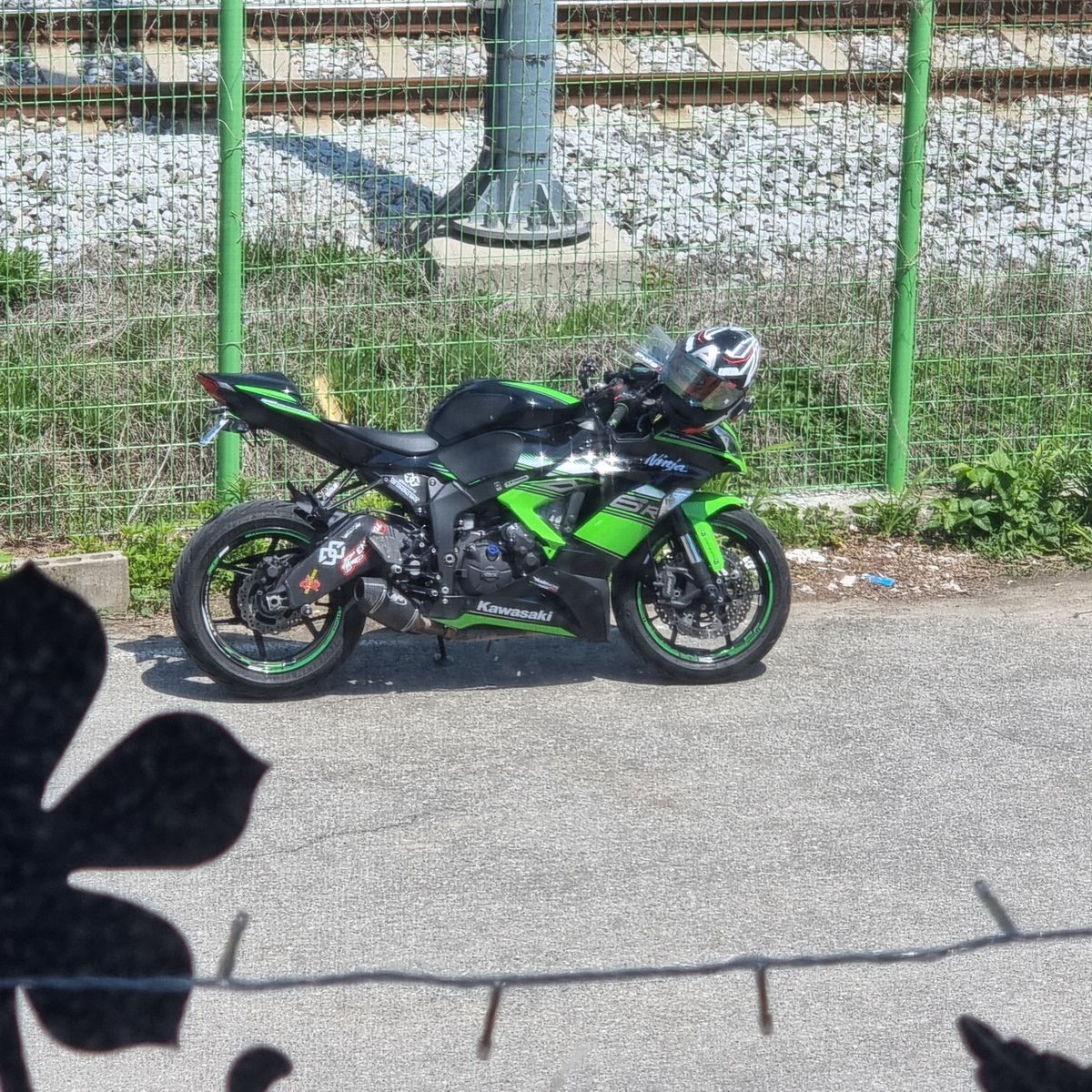 가와사키 닌자 ZX-6R 10