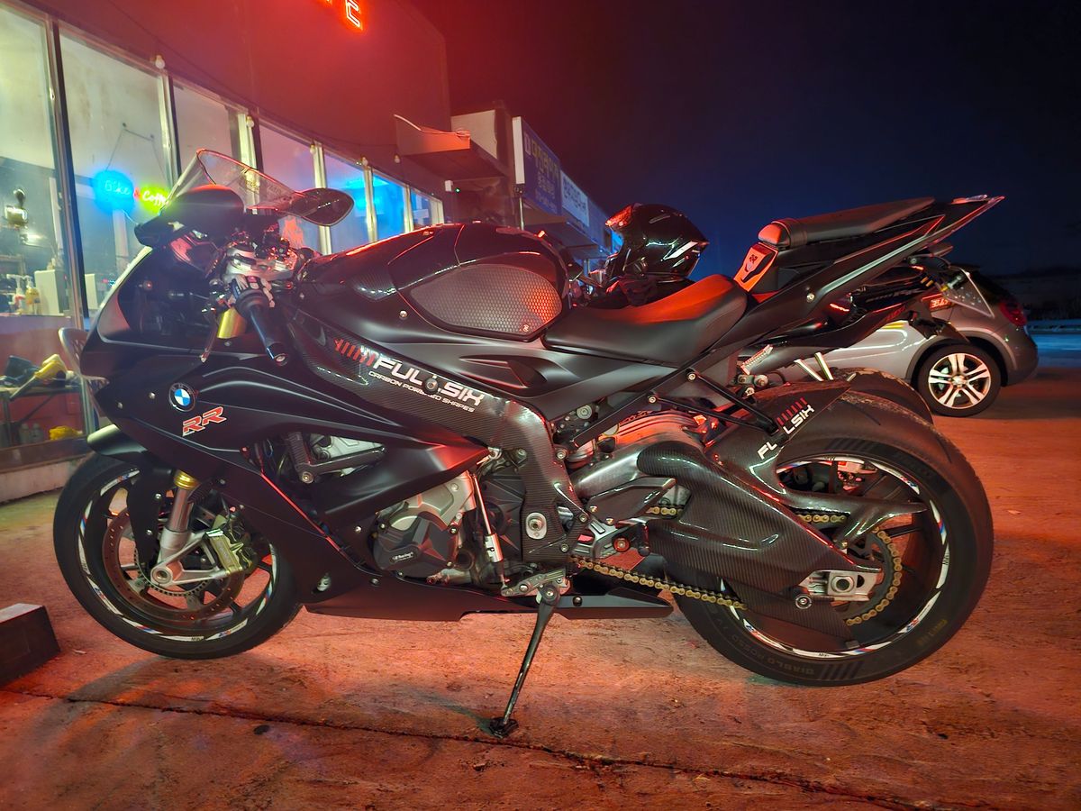 BMW S 1000 RR thumb 2