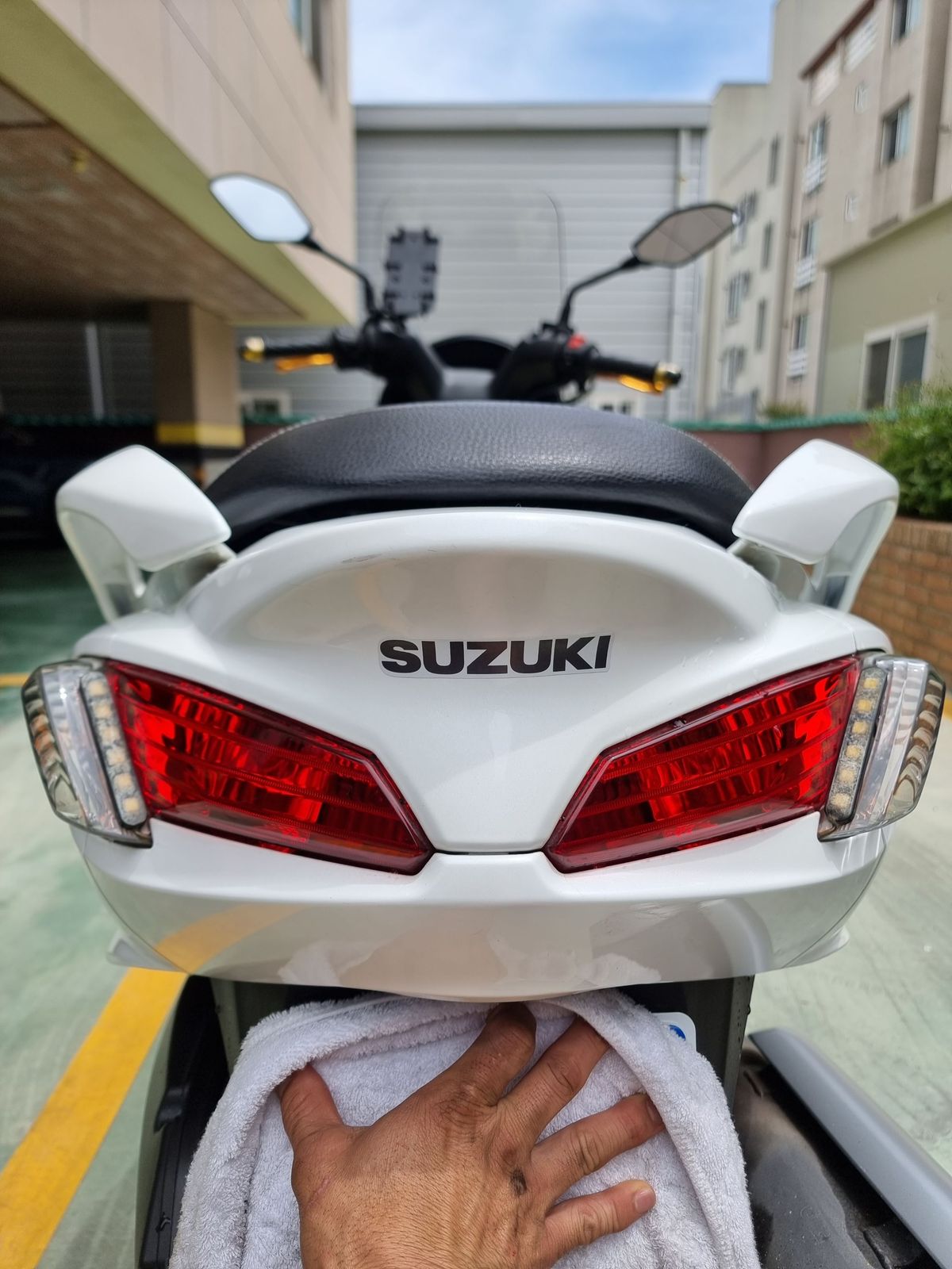 스즈키 버그만 125 4