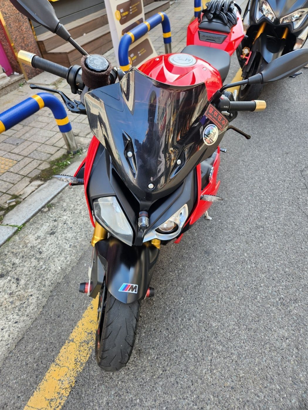 BMW S 1000 R more