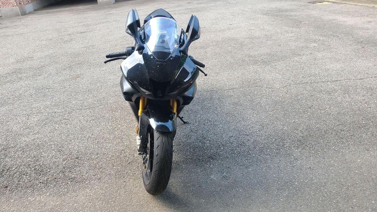 혼다 CBR 1000 RR-R 파이어블레이드 SP more