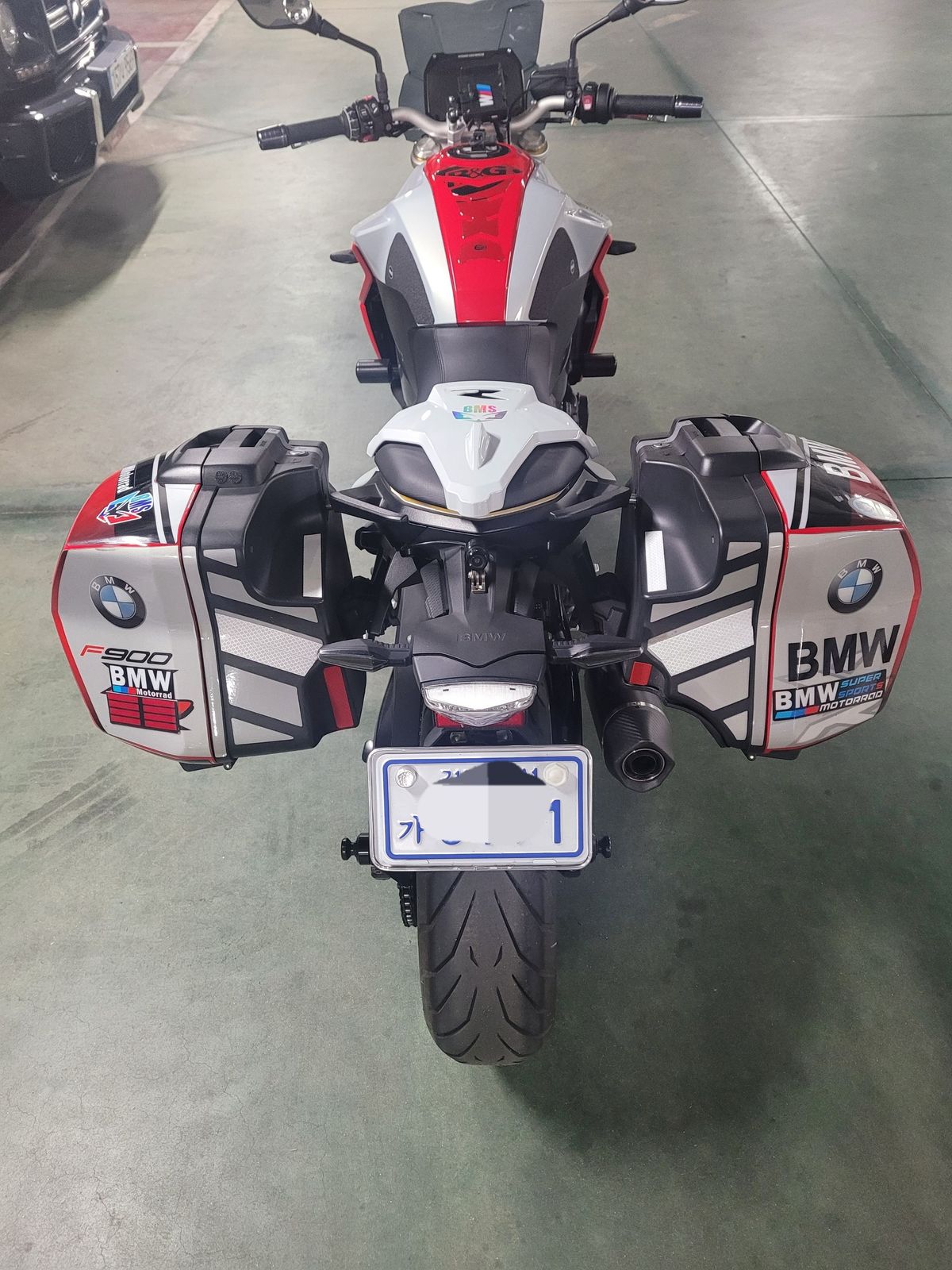 BMW F 900 R 4
