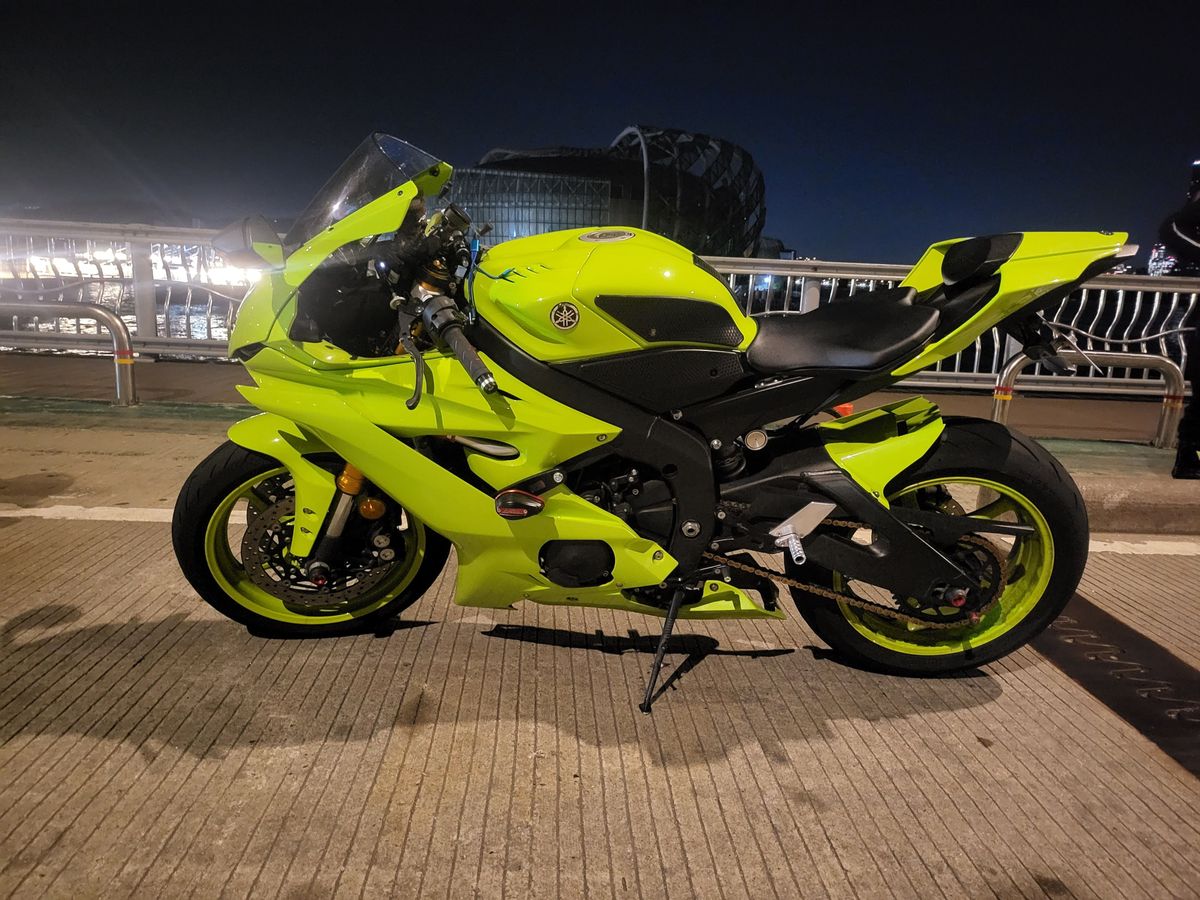 야마하 YZF R6 thumb 2