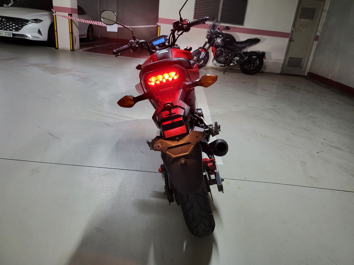 혼다 MSX 125 4