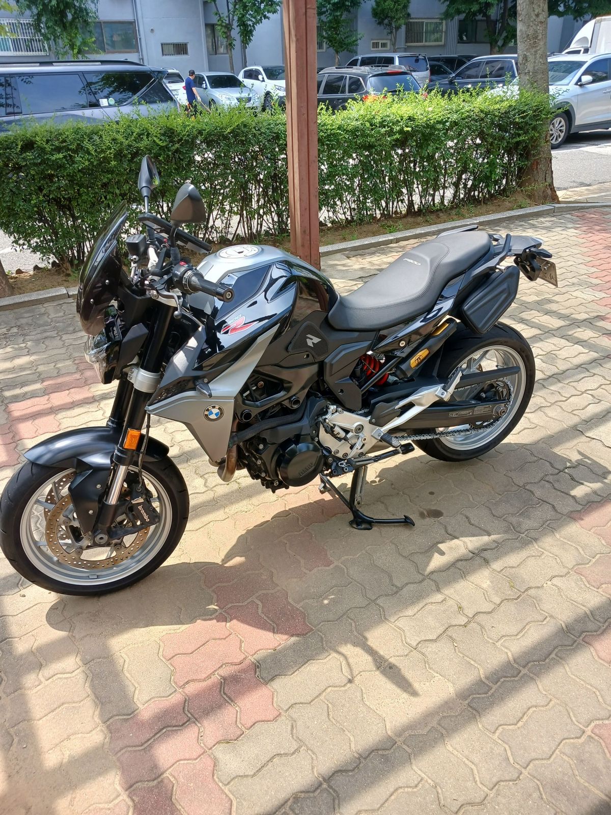 BMW F 900 R thumb 2