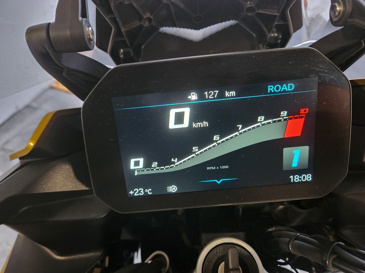 BMW F 900 XR 5