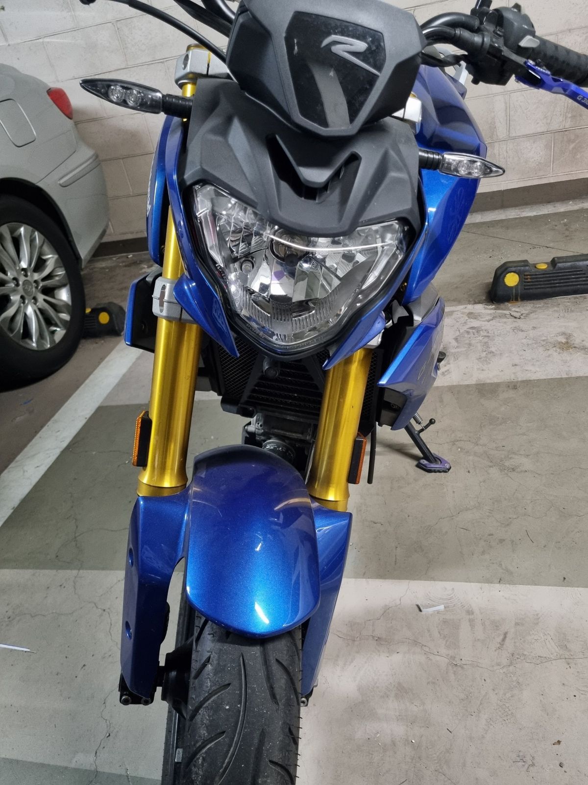 BMW G 310 R more