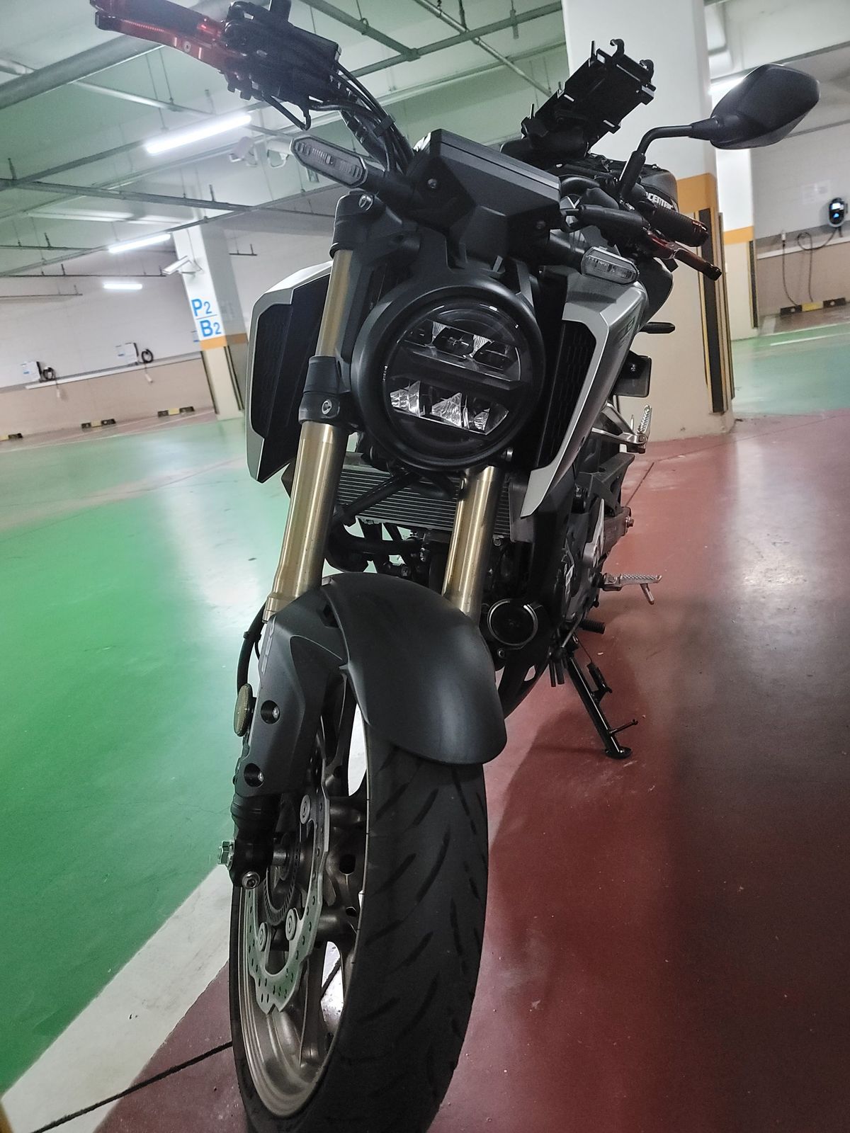 혼다 CB 125 R more