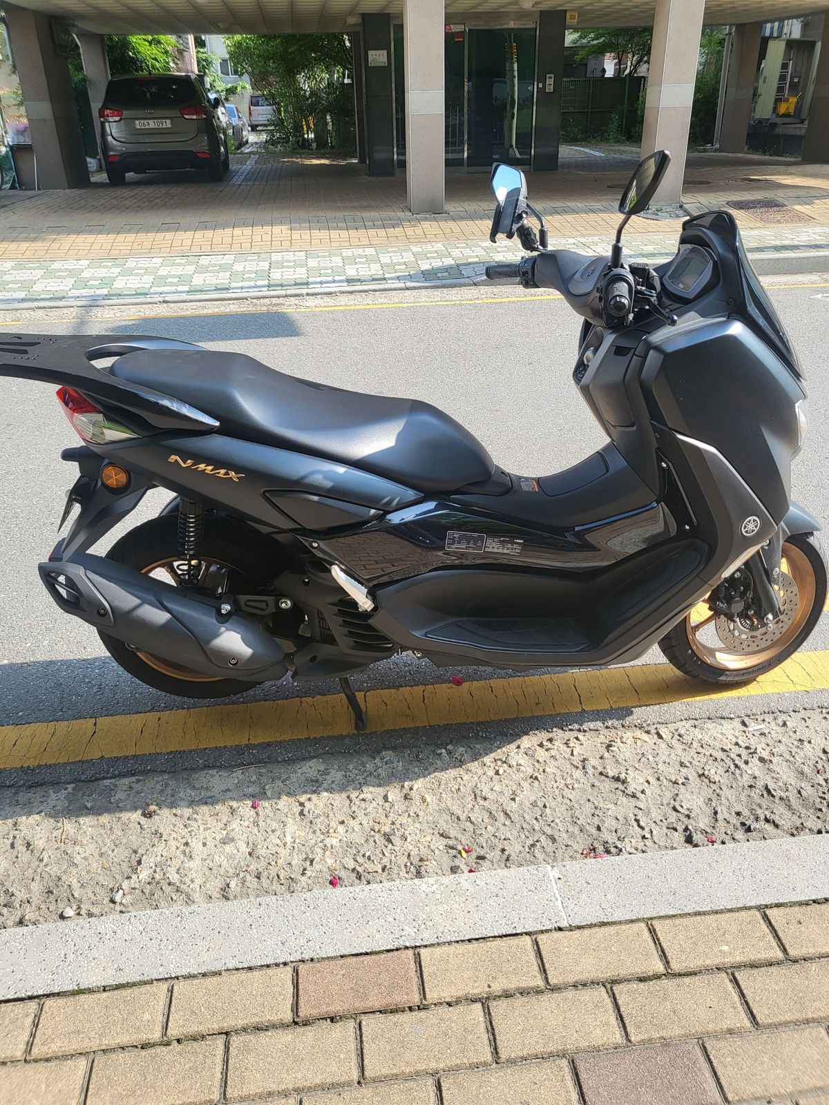 야마하 NMAX 125 main