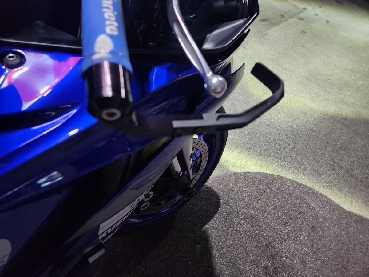 야마하 YZF R6 9