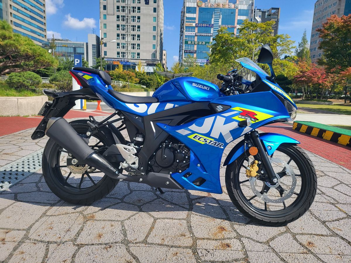 스즈키 GSX R 125 ABS 7