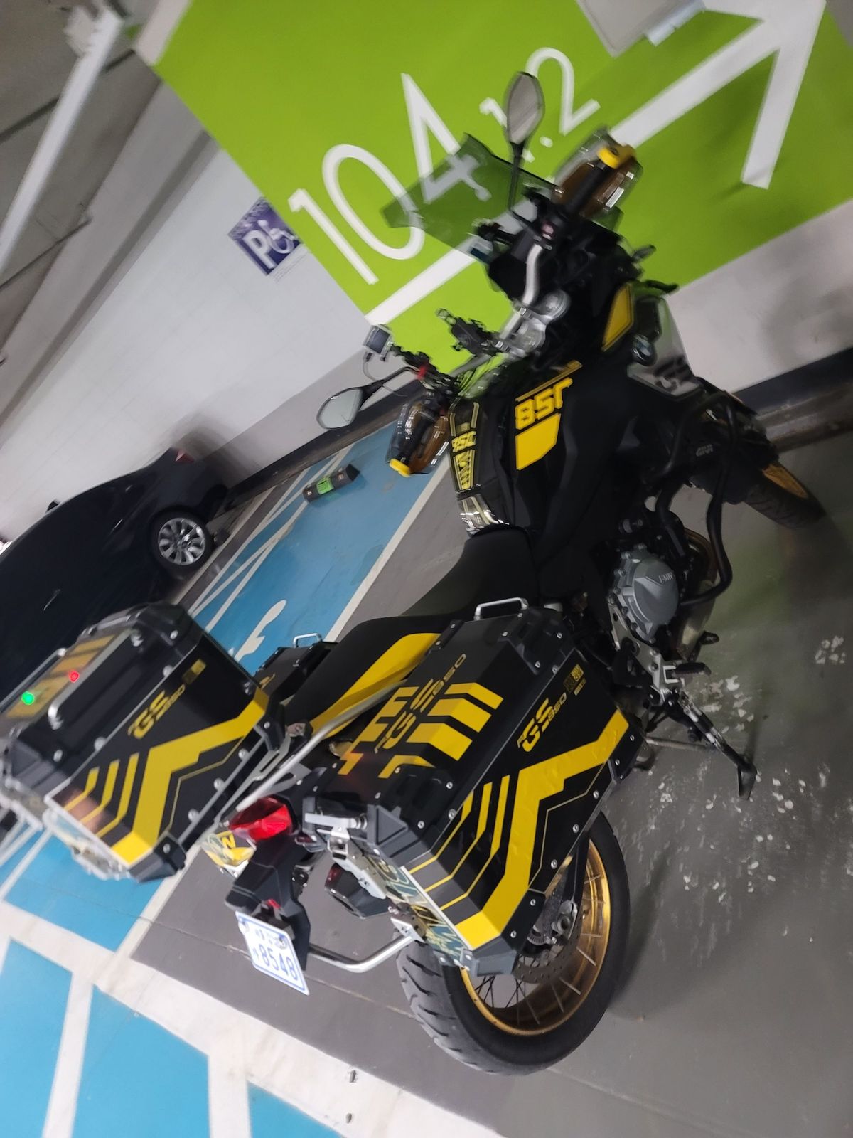 BMW F 850 GS 4