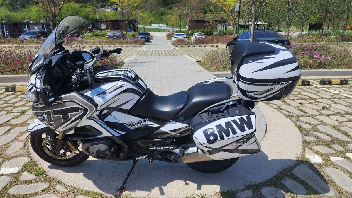 BMW R 1200 RT thumb 2