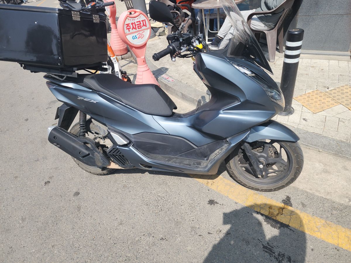 혼다 PCX 125 thumb 2