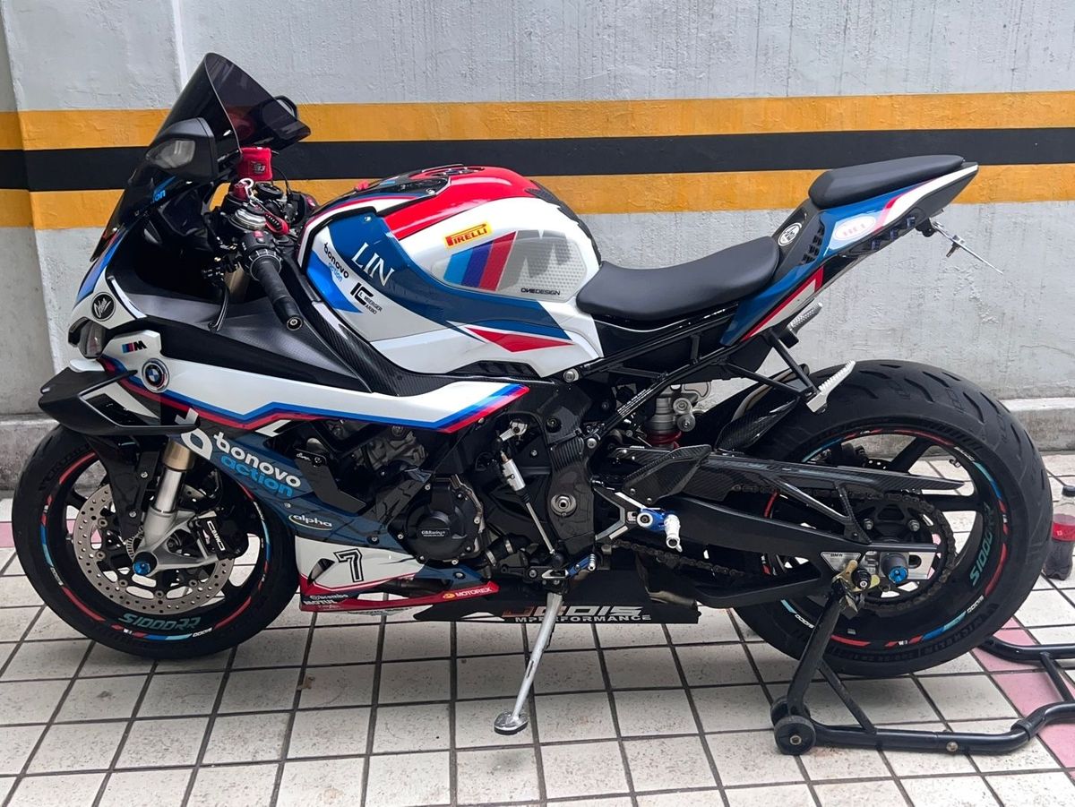 BMW S 1000 RR thumb 2