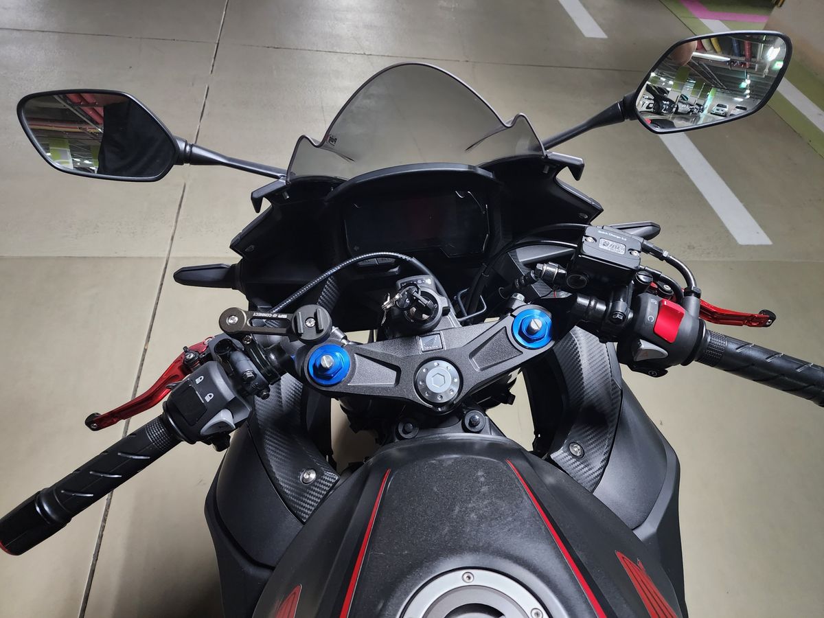 혼다 CBR 500 R more