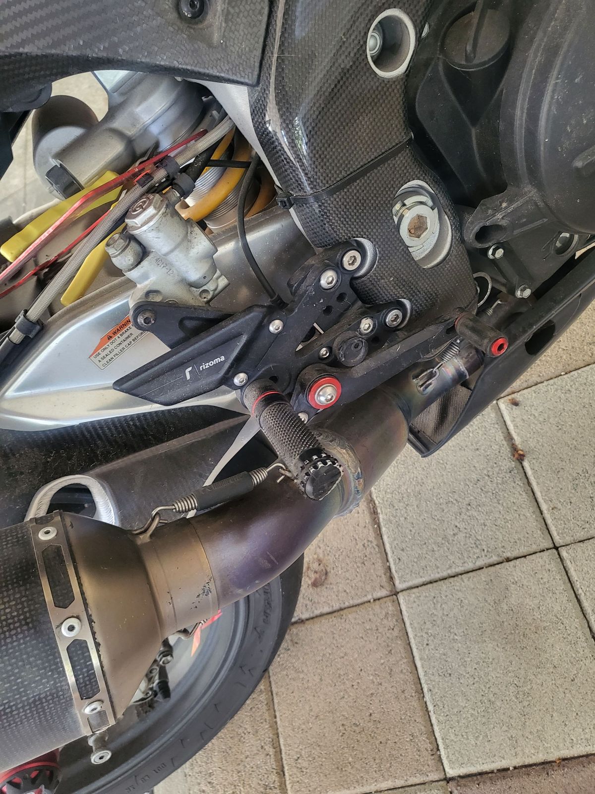 아프릴리아 RSV 4 RF 5