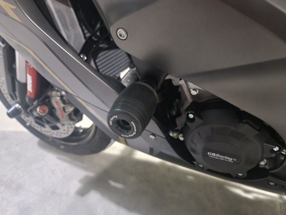 가와사키 닌자 ZX 10 R 16