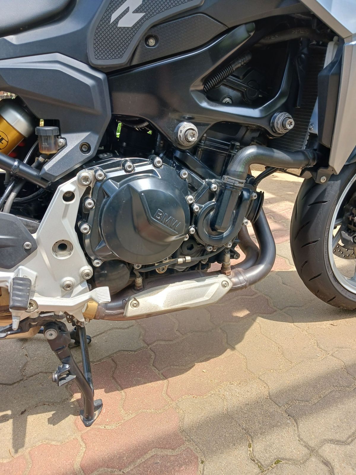 BMW F 900 R 7