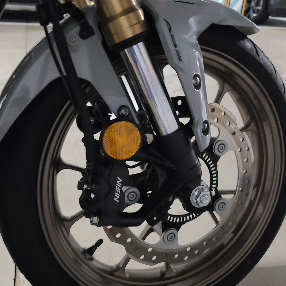 혼다 CB 125 R 9