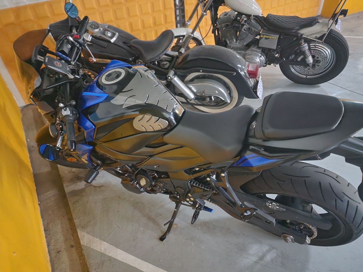 스즈키 GSX S 750 5