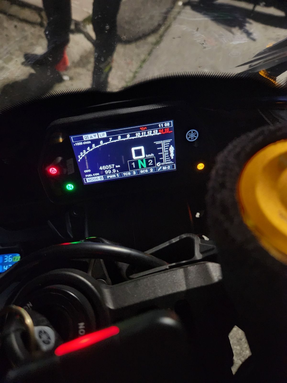야마하 YZF R1 M more
