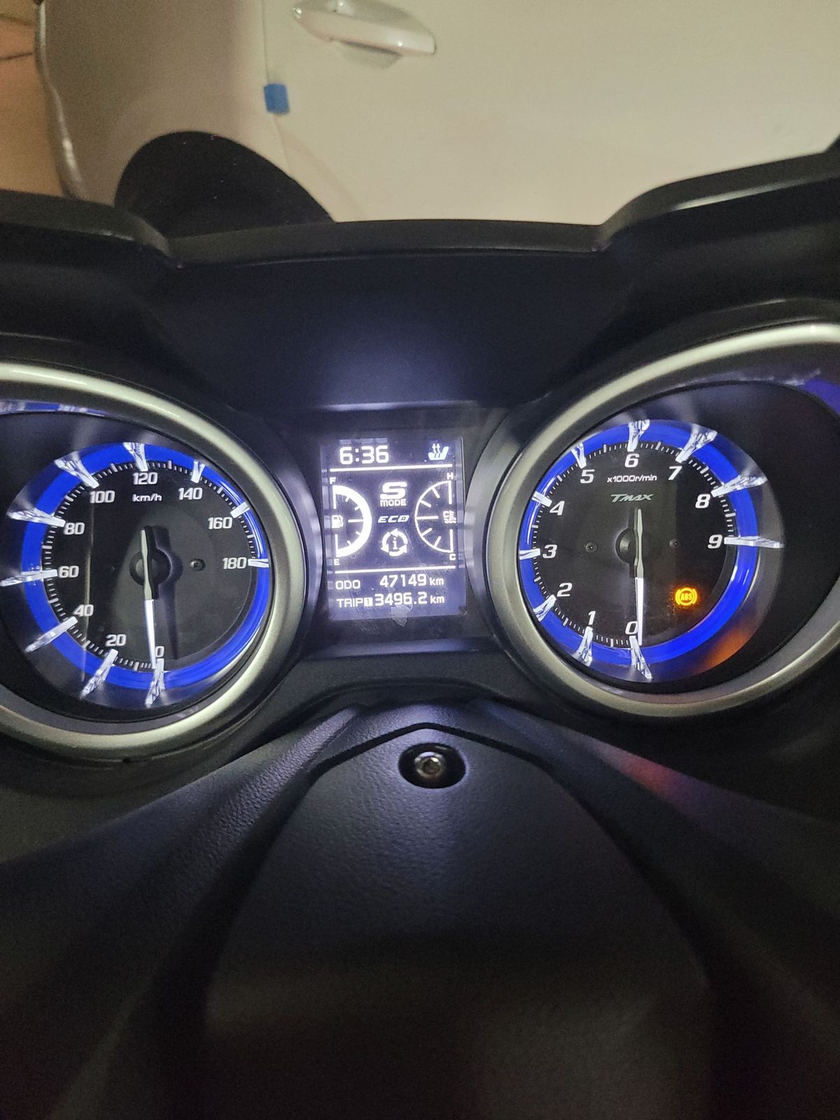 야마하 TMAX DX 5