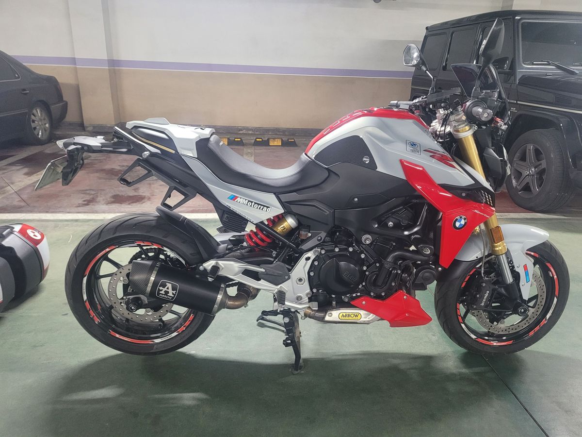 BMW F 900 R 11